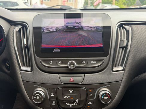 Used 2019 Chevrolet Malibu RS FWD image 18