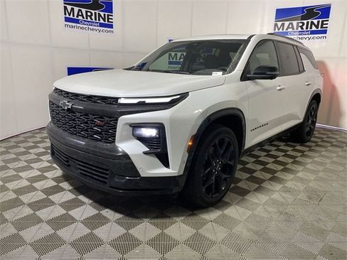 Used 2024 Chevrolet Traverse RS w/ LPO, Floor Liner Package image 14