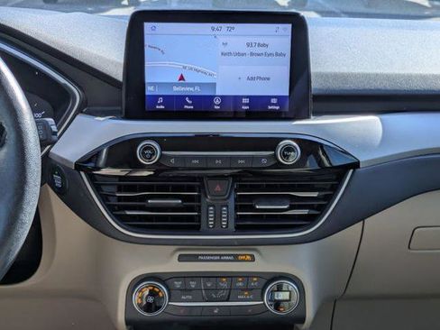 Certified 2020 Ford Escape SEL FWD image 12