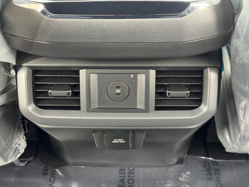 Used 2025 Ford F150 XLT w/ Equipment Group 301A Standard image 34