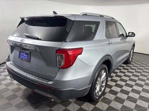Certified 2022 Ford Explorer Limited image 7