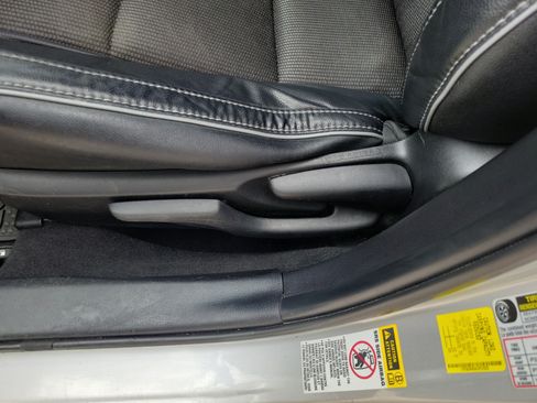 Used 2016 Toyota Corolla S FWD image 18