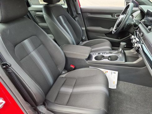 Used 2024 Honda Civic Sport image 29