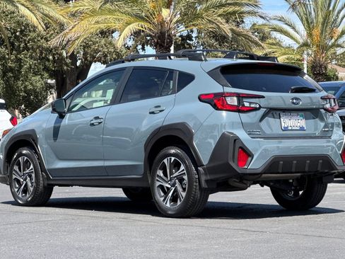 Used 2025 Subaru Crosstrek 2.5i Premium AWD/4WD image 5