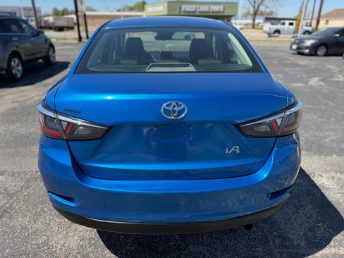 Used 2018 Toyota Yaris iA image 6