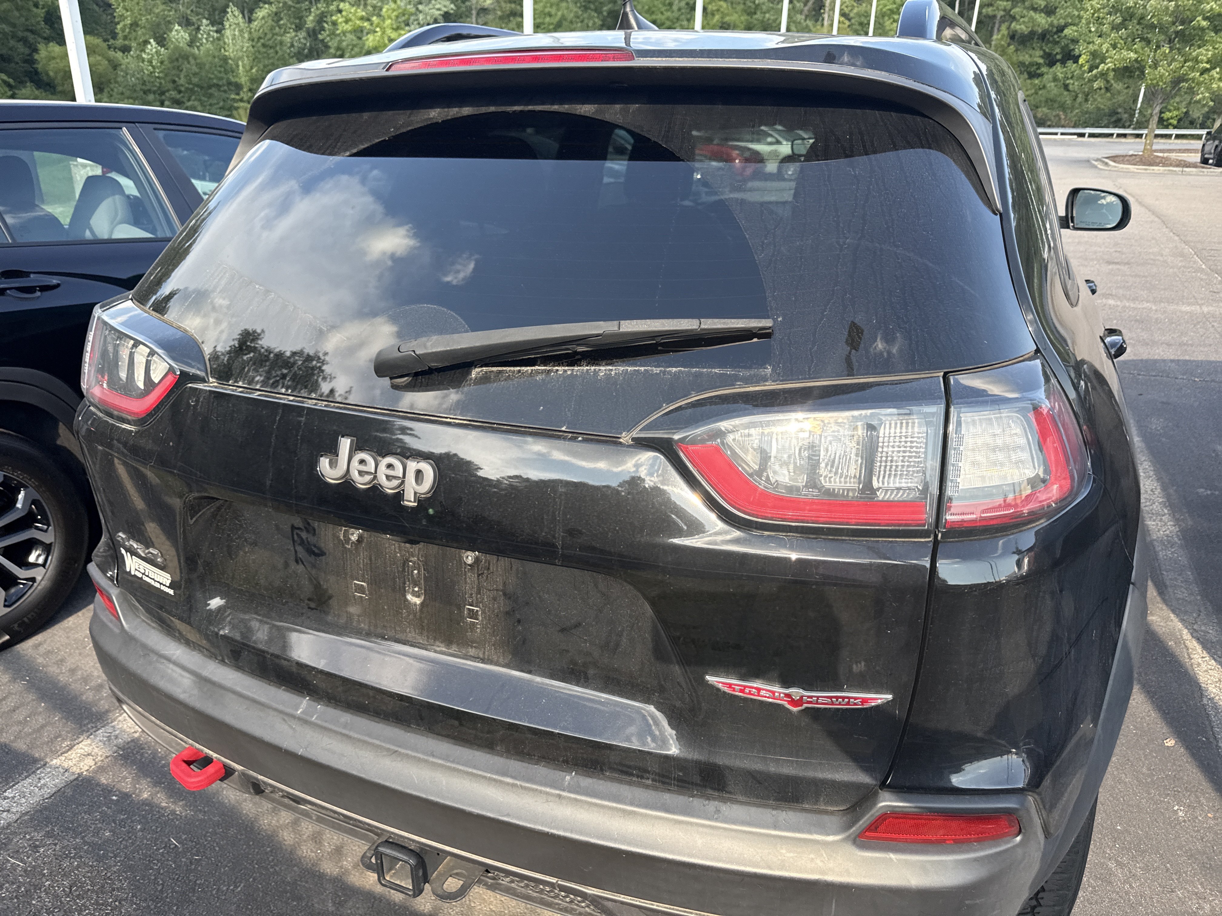 Used 2022 Jeep Cherokee Trailhawk w/ Premium Leather Package AWD/4WD image 42