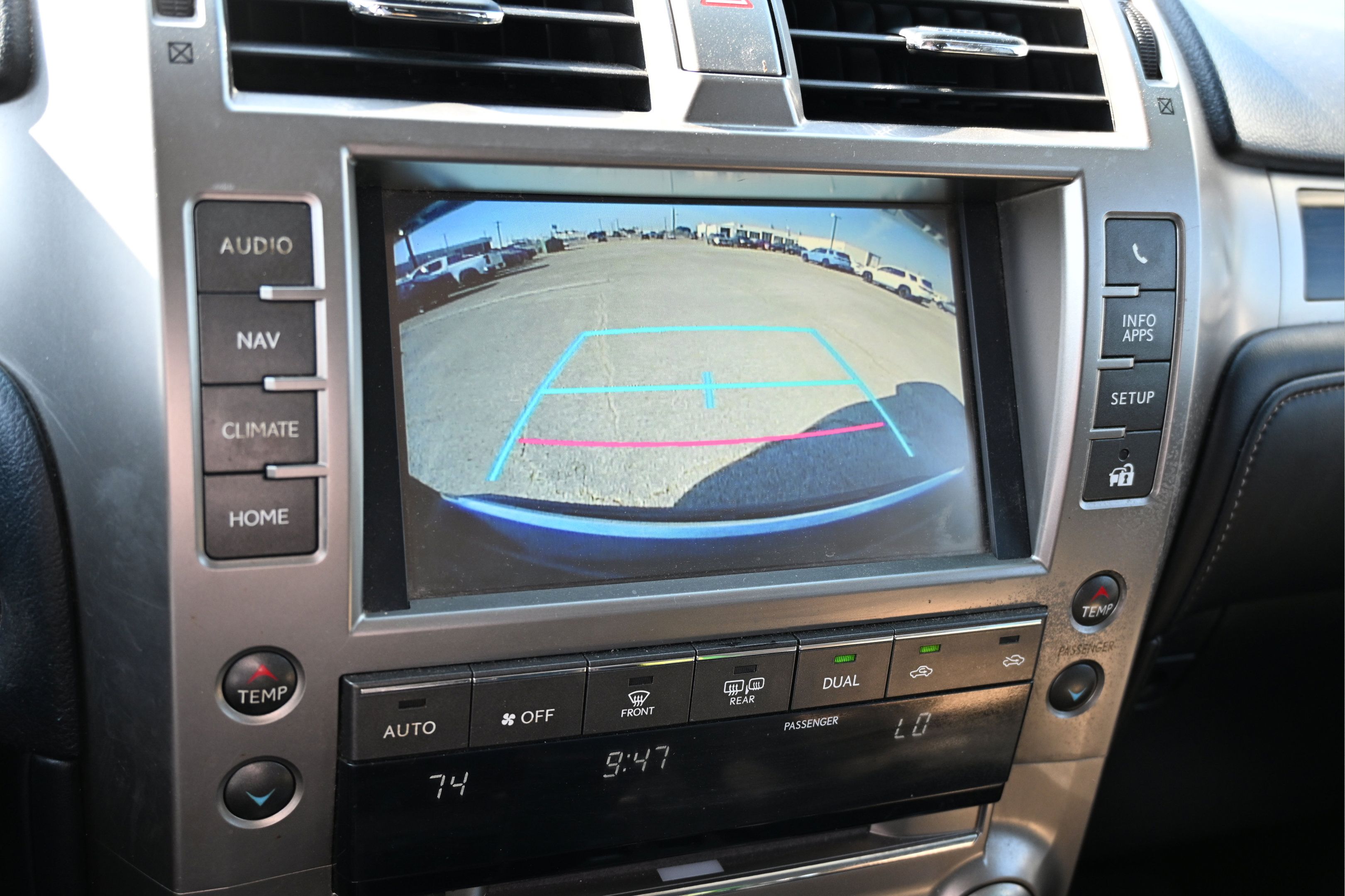 Used 2018 Lexus GX 460 w/ Navigation Package AWD/4WD image 27