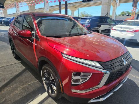 Used 2025 Mitsubishi Eclipse Cross SE AWD/4WD image 2