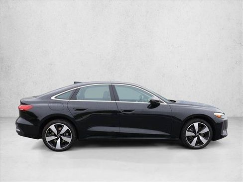 Used 2025 Audi A5 2.0T Premium w/ Convenience Package AWD/4WD image 4