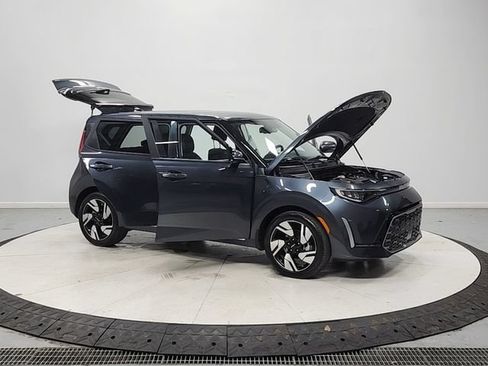 Used 2025 Kia Soul GT-Line w/ GT-Line Technology Package FWD image 10