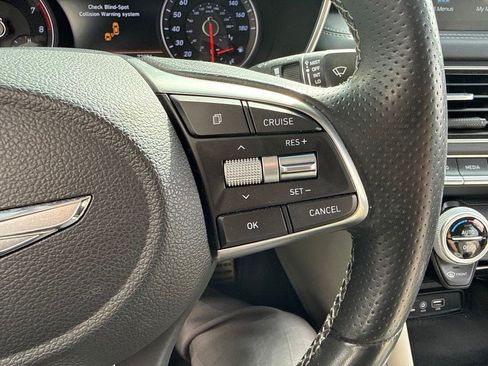 Used 2019 Genesis G70 2.0T Sport RWD image 15