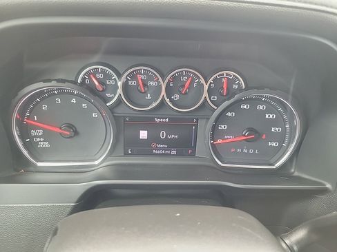 Used 2022 Chevrolet Silverado 1500 LTZ w/ LTZ Premium Package AWD/4WD image 27