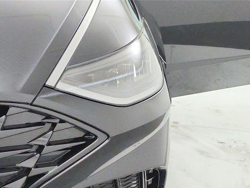 Used 2023 Hyundai Sonata SEL image 18