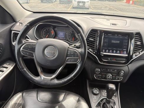 Used 2020 Jeep Cherokee Limited image 7