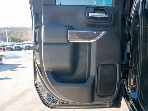 Used 2022 Chevrolet Silverado 2500 LTZ image 15