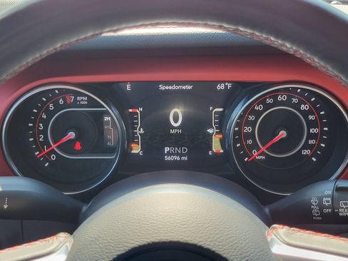 Used 2019 Jeep Wrangler Unlimited Rubicon AWD/4WD image 11