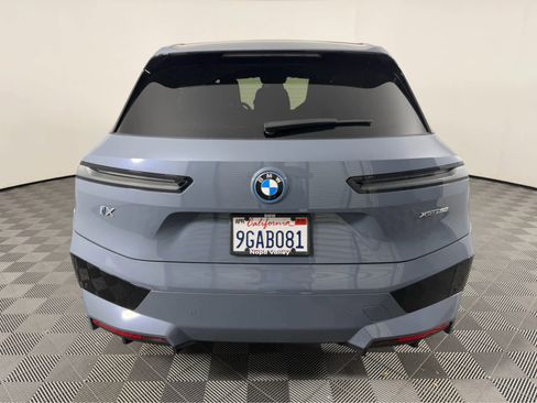 Certified 2023 BMW iX xDrive50 w/ Premium Package image 4