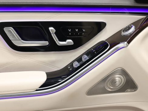 Used 2022 Mercedes-Benz Maybach S 580 4MATIC image 13