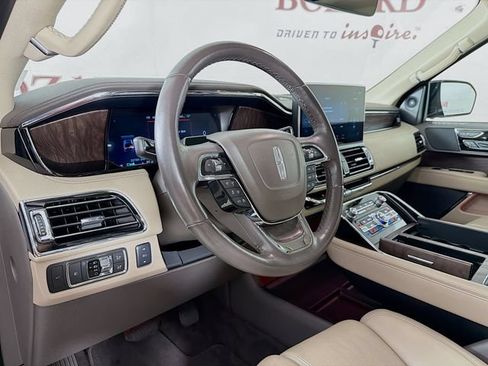 Certified 2023 Lincoln Navigator L Reserve RWD image 11