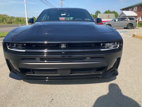 New 2026 Dodge Charger R/T AWD/4WD image 2