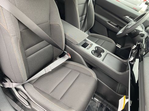 New 2026 Honda Prologue EX image 8