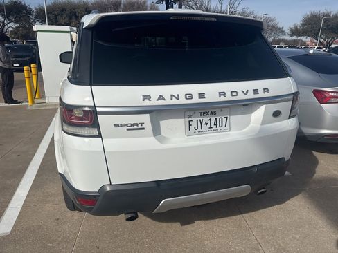 Used 2015 Land Rover Range Rover Sport HSE image 7