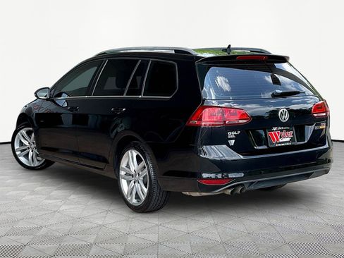 Used 2017 Volkswagen Golf SEL FWD image 4