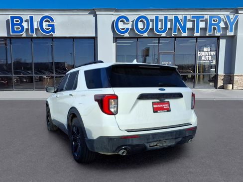 Used 2022 Ford Explorer ST-Line w/ Class IV Trailer Tow Package image 2