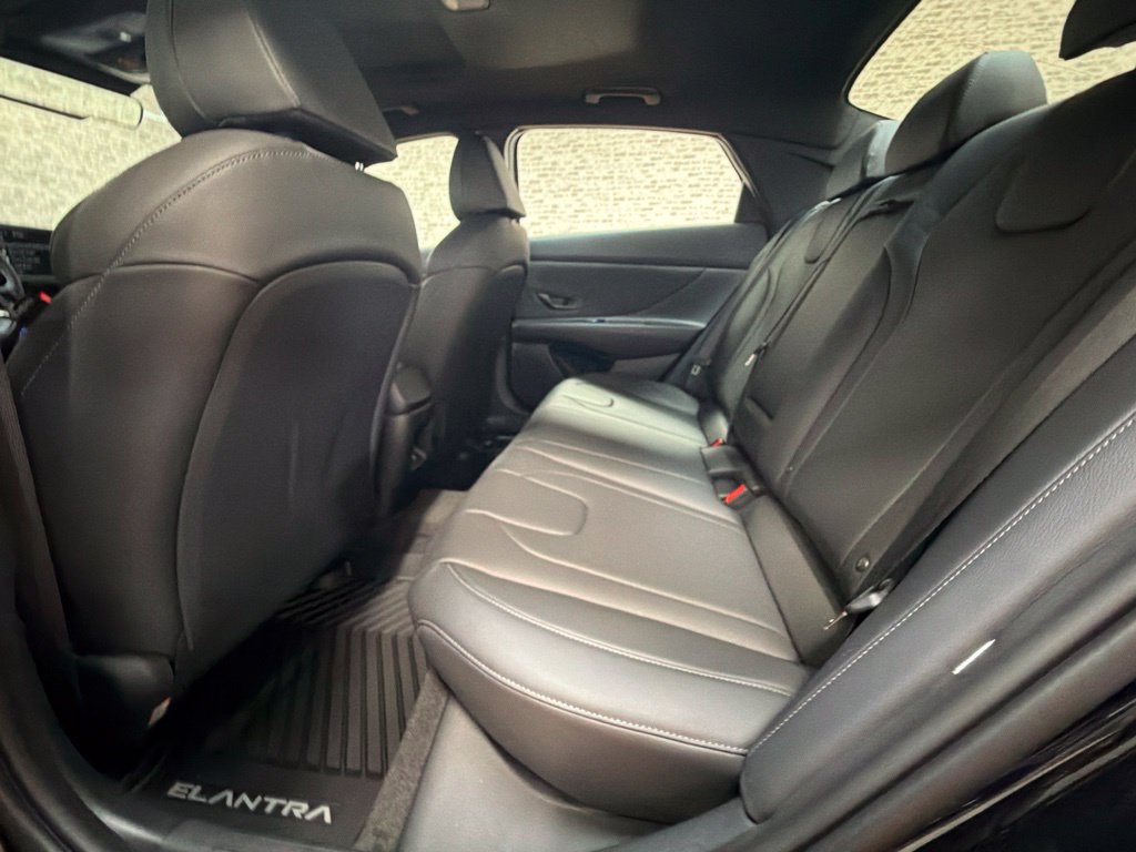 New 2026 Hyundai Elantra SEL Sport FWD image 13