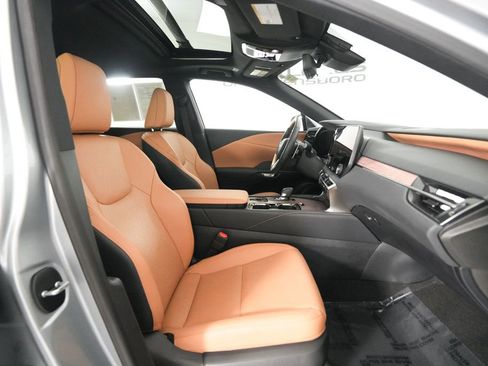 Certified 2024 Lexus RX 350 Premium Plus w/ Convenience Package image 19