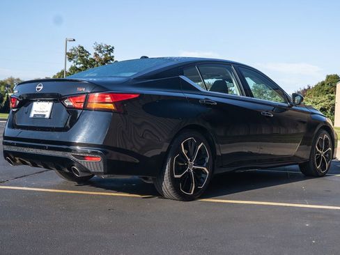 Used 2023 Nissan Altima 2.5 SR image 7
