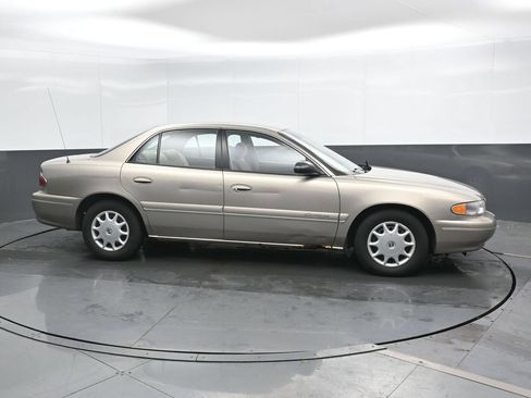 Used 1999 Buick Century Custom FWD image 3