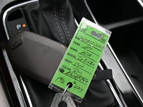 Used 2024 Kia Telluride S w/ S Sunroof Package AWD/4WD image 26