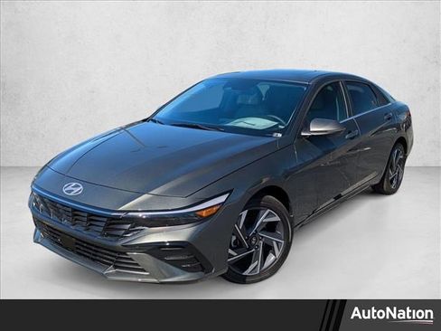 New 2026 Hyundai Elantra Limited image 1