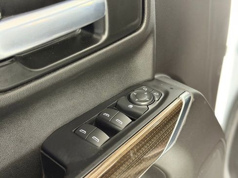 Used 2021 Chevrolet Silverado 1500 LT image 27