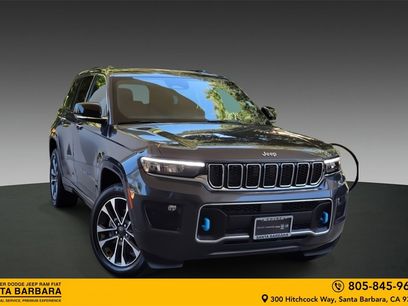New 2023 Jeep Grand Cherokee Overland w/ Luxury Tech Group IV