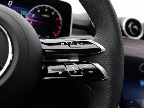 Used 2024 Mercedes-Benz C 300 4MATIC Sedan image 15