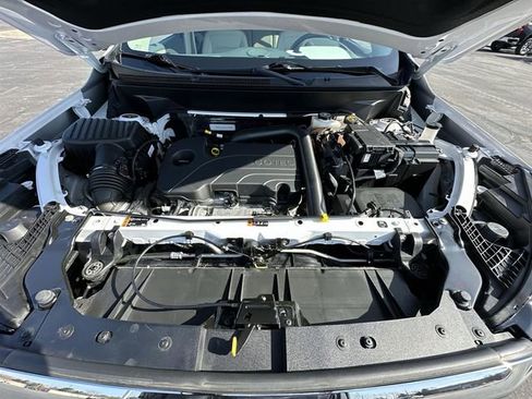 Certified 2024 GMC Terrain Denali w/ Denali Premium Package image 28