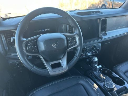 Certified 2025 Ford Bronco Big Bend image 24