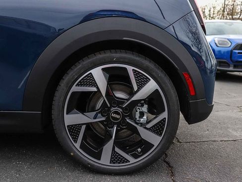 New 2026 MINI Cooper S image 11