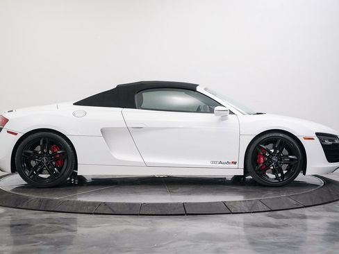 Used 2015 Audi R8 V8 image 16