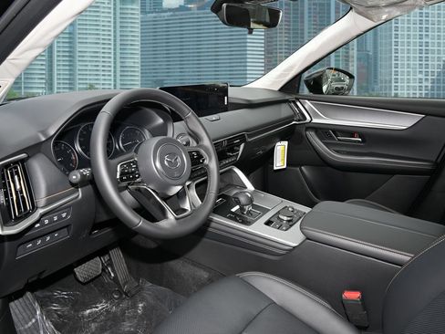 New 2026 MAZDA CX-70 3.3 Turbo w/ Preferred Package AWD/4WD image 5