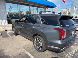 Used 2023 Hyundai Palisade Limited video 2