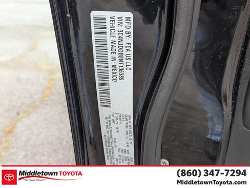 Used 2022 Jeep Compass Trailhawk AWD/4WD image 39