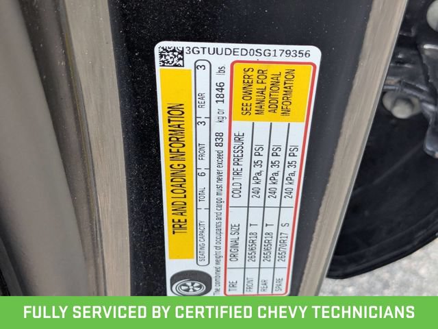 Certified 2025 GMC Sierra 1500 SLT AWD/4WD image 28