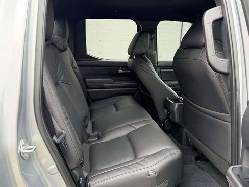 Used 2025 Toyota Tacoma TRD Sport image 13