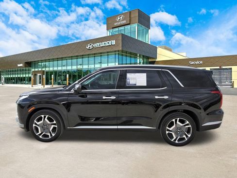 Used 2025 Hyundai Palisade SEL FWD image 9