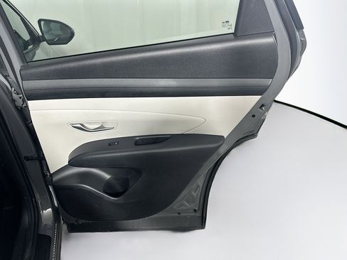 Used 2025 Hyundai Tucson SEL FWD image 29