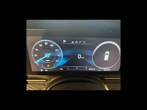 Used 2024 Kia Carnival SX Prestige FWD image 15
