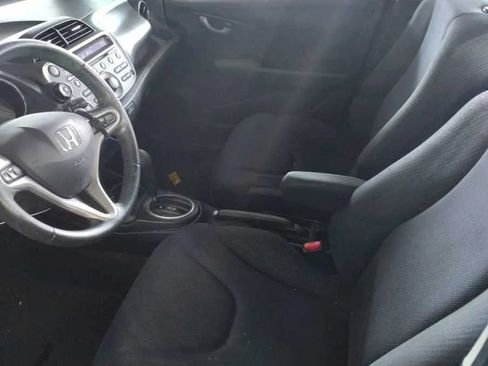 Used 2013 Honda Fit Sport image 2